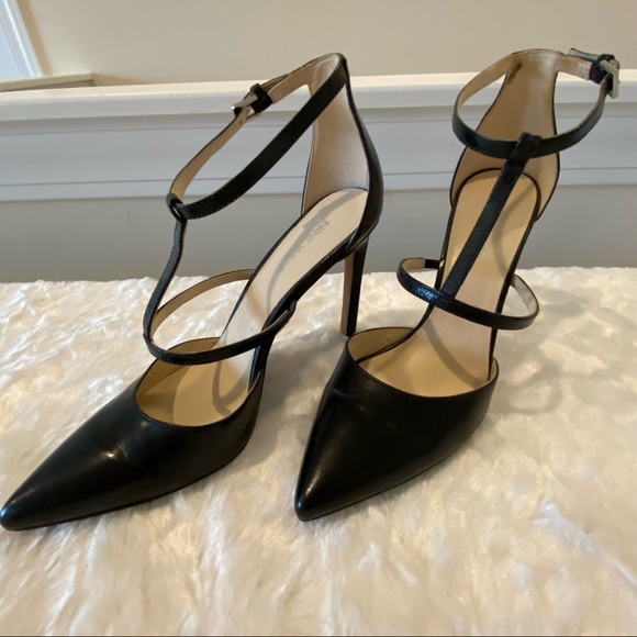 Nine West Shoes - Nine West Black Leather T Strap High Heel Shoe Sz 8 Excellent Condition!
